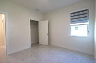 2149 SW Susset Ln, Port Saint Lucie, FL 34953 - Photo 10