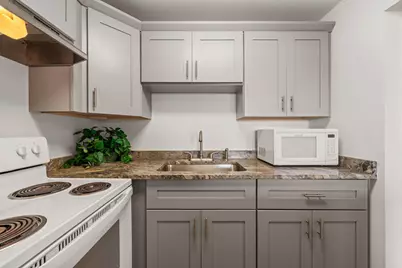 413 Southampton A, West Palm Beach, FL 33417 - Photo 10