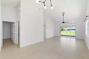 6616 Marissa Cir, Lake Worth, FL 33467 - Photo 8