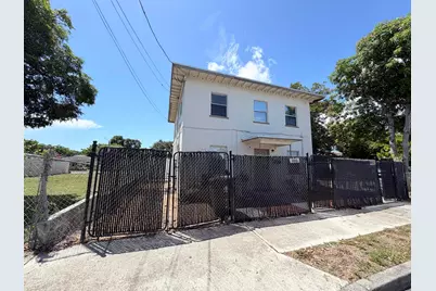 1010 Grant Street, West Palm Beach, FL 33407 - Photo 2