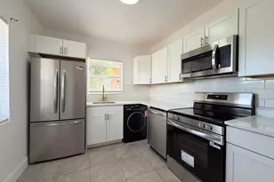 1010 Grant St, West Palm Beach, FL 33407 - Photo 10