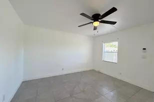1010 Grant St, West Palm Beach, FL 33407 - Photo 10