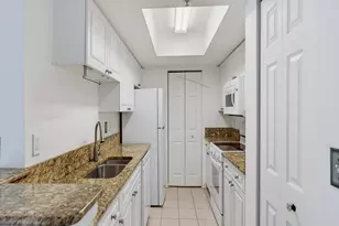 400 Crestwood Ct N, Royal Palm Beach, FL 33411 - Photo 2
