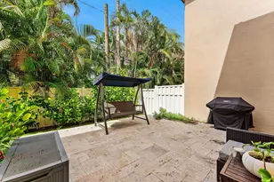 115 Via Poinciana Ln, Boca Raton, FL 33487 - Photo 40