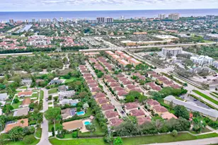 115 Via Poinciana Ln, Boca Raton, FL 33487 - Photo 36