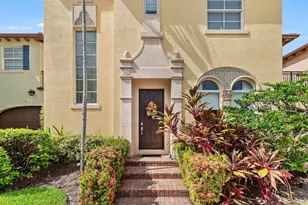 115 Via Poinciana Ln, Boca Raton, FL 33487 - Photo 1