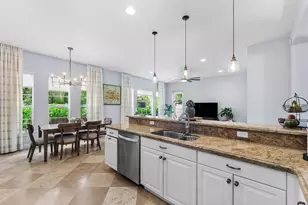 115 Via Poinciana Ln, Boca Raton, FL 33487 - Photo 14