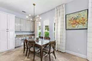 115 Via Poinciana Ln, Boca Raton, FL 33487 - Photo 12