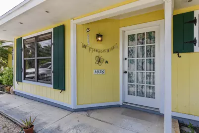 1076 NE Banyan Tree Drive, Jensen Beach, FL 34957 - Photo 26