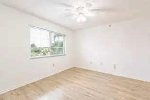 3721 NW Mediterranean Ln, Jensen Beach, FL 34957 - Photo 10