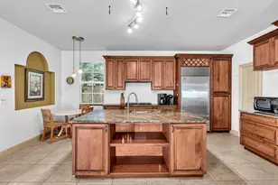 724 Park Pl, West Palm Beach, FL 33401 - Photo 10