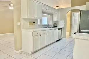 7570 NW 47th Ave, Coconut Creek, FL 33073 - Photo 4