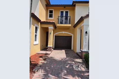 6994 Long Pine Circle, Coconut Creek, FL 33073 - Photo 2