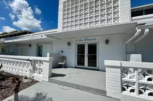 209 SE 6th St, Boynton Beach, FL 33435 - Photo 2