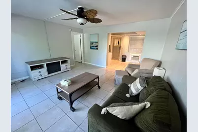 209 SE 6th Street #4, Boynton Beach, FL 33435 - Photo 4