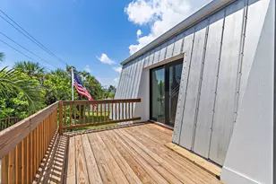 141 E Riverside Dr, Jupiter, FL 33469 - Photo 10