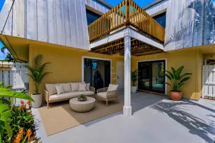 141 E Riverside Dr, Jupiter, FL 33469 - Photo 12
