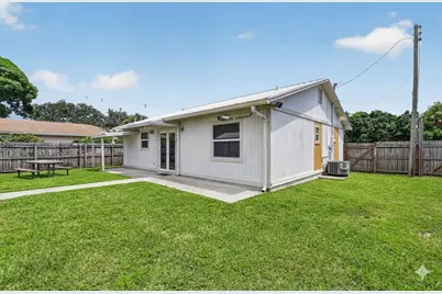 207/227 Ethelyn Drive, West Palm Beach, FL 33415 - Photo 24