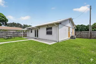 207/227 Ethelyn Dr, West Palm Beach, FL 33415 - Photo 24