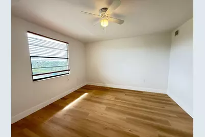 3511 Village Boulevard #404, West Palm Beach, FL 33409 - Photo 16