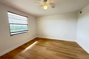 3511 Village Blvd, West Palm Beach, FL 33409 - Photo 16