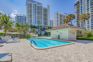 3400 N Ocean Dr, Singer Island, FL 33404 - Photo 12