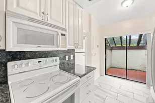 3872 Vine Trail, Lake Worth, FL 33467 - Photo 10