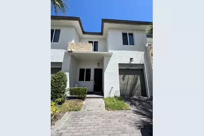 551 Pioneer Way, Royal Palm Beach, FL 33411 - Photo 1