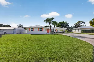 8816 SE Alabama Pl, Hobe Sound, FL 33455 - Photo 4
