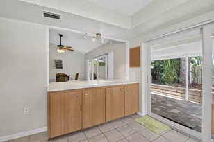 2802 SW 6th St, Delray Beach, FL 33445 - Photo 16