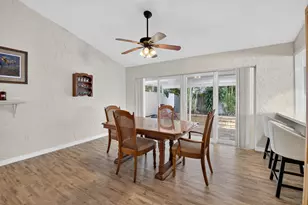 2802 SW 6th St, Delray Beach, FL 33445 - Photo 10