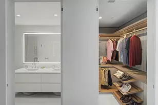 300 Biscayne Blvd Way, Miami, FL 33131 - Photo 20