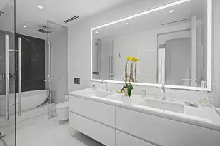 300 Biscayne Blvd Way, Miami, FL 33131 - Photo 22