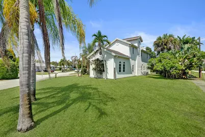 9497 SE River Terrace, Jupiter, FL 33469 - Photo 2