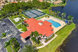 5423 Place Lake Dr, Fort Pierce, FL 34951 - Photo 10