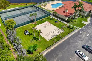 5423 Place Lake Dr, Fort Pierce, FL 34951 - Photo 14