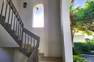 30 Pelican Pointe Dr, Delray Beach, FL 33483 - Photo 48
