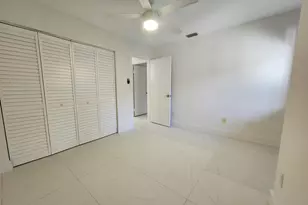 30 Pelican Pointe Dr, Delray Beach, FL 33483 - Photo 26
