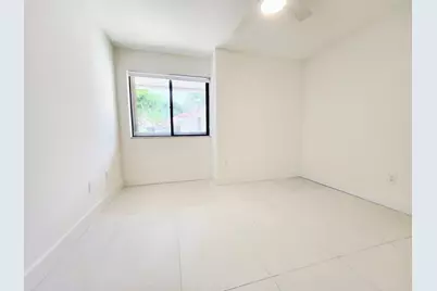 30 Pelican Pointe Drive #201, Delray Beach, FL 33483 - Photo 14