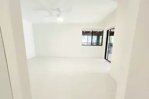 30 Pelican Pointe Dr, Delray Beach, FL 33483 - Photo 40