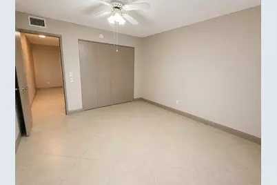 3100 Springdale Boulevard #apto, Palm Springs, FL 33461 - Photo 4