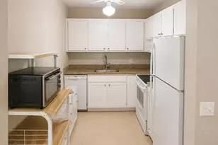 3100 Springdale Blvd, Palm Springs, FL 33461 - Photo 12