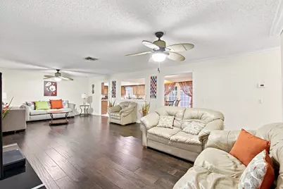 2730 Fairway Drive, Fort Pierce, FL 34982 - Photo 6