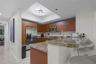 2641 N Flamingo Rd, Sunrise, FL 33323 - Photo 2