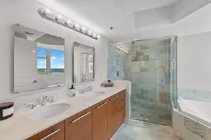 2641 N Flamingo Rd, Sunrise, FL 33323 - Photo 8