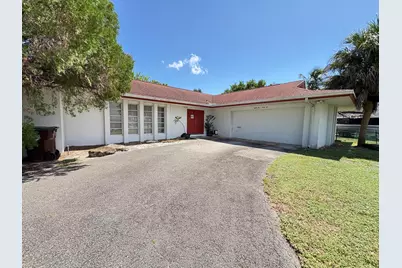 8432 Waterway Drive, Lake Clarke Shores, FL 33406 - Photo 6