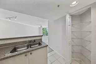 1801 N Flagler Dr, West Palm Beach, FL 33407 - Photo 30