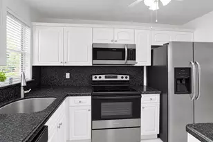 2651 Sunrise Lakes Dr E, Sunrise, FL 33322 - Photo 1