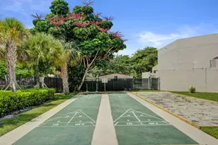 2651 Sunrise Lakes Dr E, Sunrise, FL 33322 - Photo 38