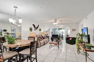 2651 Sunrise Lakes Dr E, Sunrise, FL 33322 - Photo 6